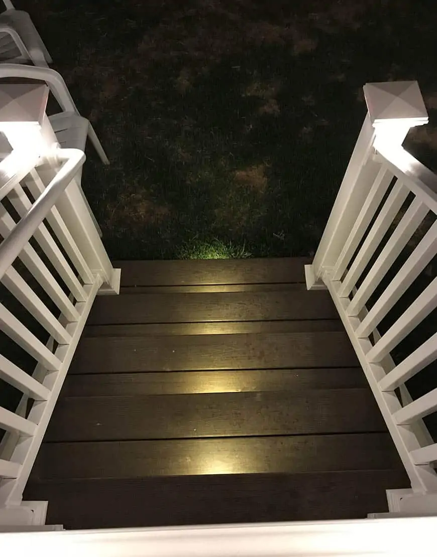https://www.tru-post.com/wp-content/uploads/2023/02/tru-scapes-deck-fence-lighting-ts-a501-3-recessed-LED-step-riser-steps-deck-3-lights-birdseye.webp